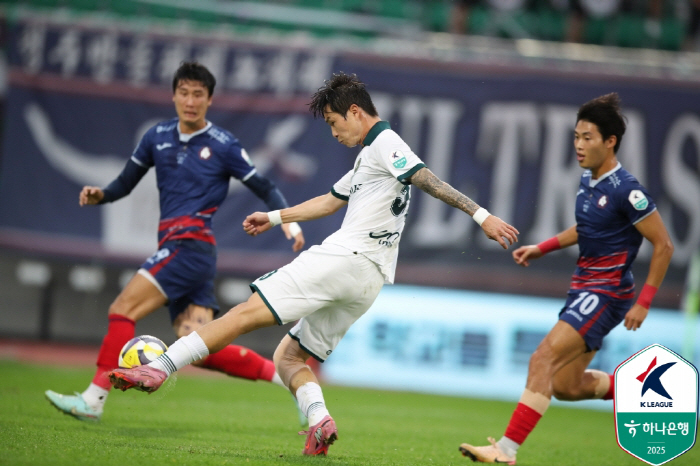 '5경기 무패' 김포FC 4위 점프…K리그2 순위 싸움 '점입가경'