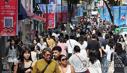 9월 중국인 방한객 16% 늘어…추석 연휴에도 '북적북적'