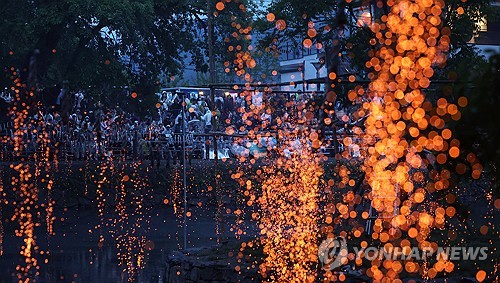 '함안 낙화놀이' 외국인에도 인기…16일 일본인 대상 스페셜데이