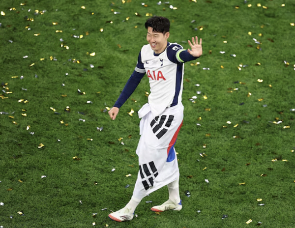 "손흥민은 이런 선수였다" EPL 역대 최고 골잡이 후보 15명에 당당히…