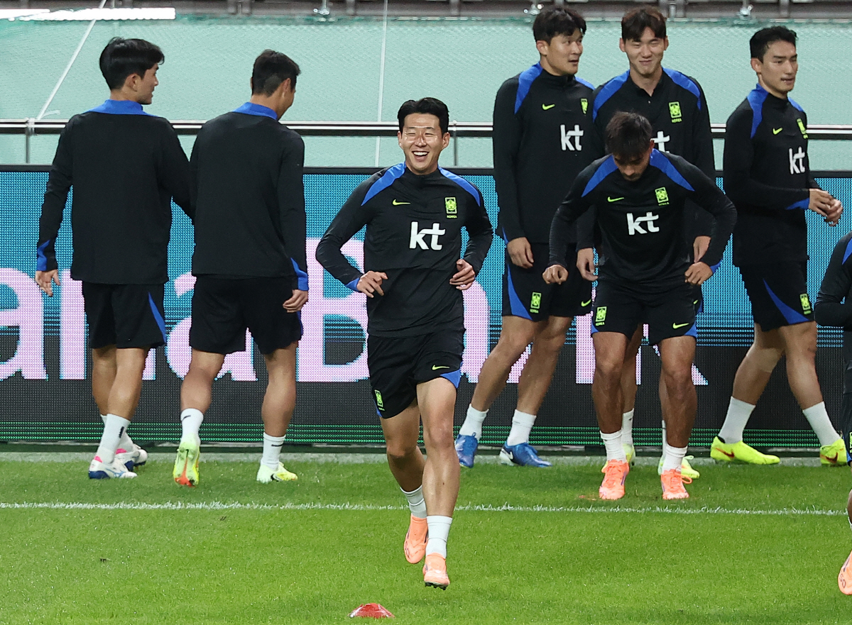 "세상에서 가장 행복한 하루가 됐으면" 손흥민 '137G' 대역사, 26…