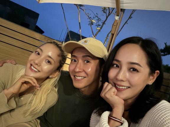 바다·유진 가족 모임…또 슈만 불참 "불화설 아니다" 해명에도 논란