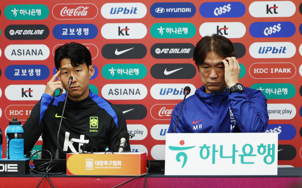 [현장인터뷰]홍명보 감독 극찬 "손흥민 장거리 이동→시차 적응, 최다 출…