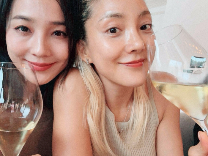 '이러니 불화설은 ing'…바다·유진은 함께 있는데→슈는 어디에 '빈자리…