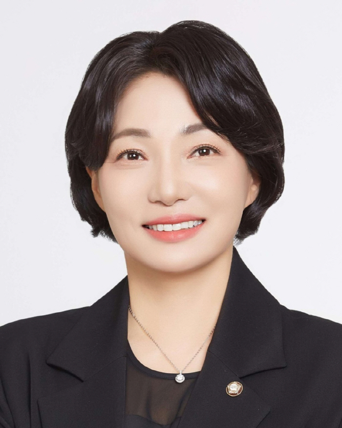"소득수준 낮을수록 비만 유병률 높아…병원은 덜 찾아"