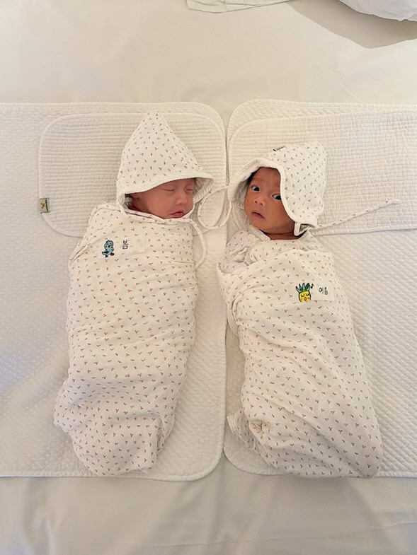 '응급 출산' 김지혜, 한달 된 쌍둥이 걱정 "아직 3kg도 안 돼"