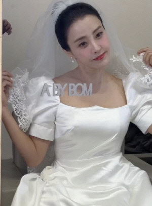‘싱글맘’ 박은혜, 13일 결혼한다..“축하해 주세요”