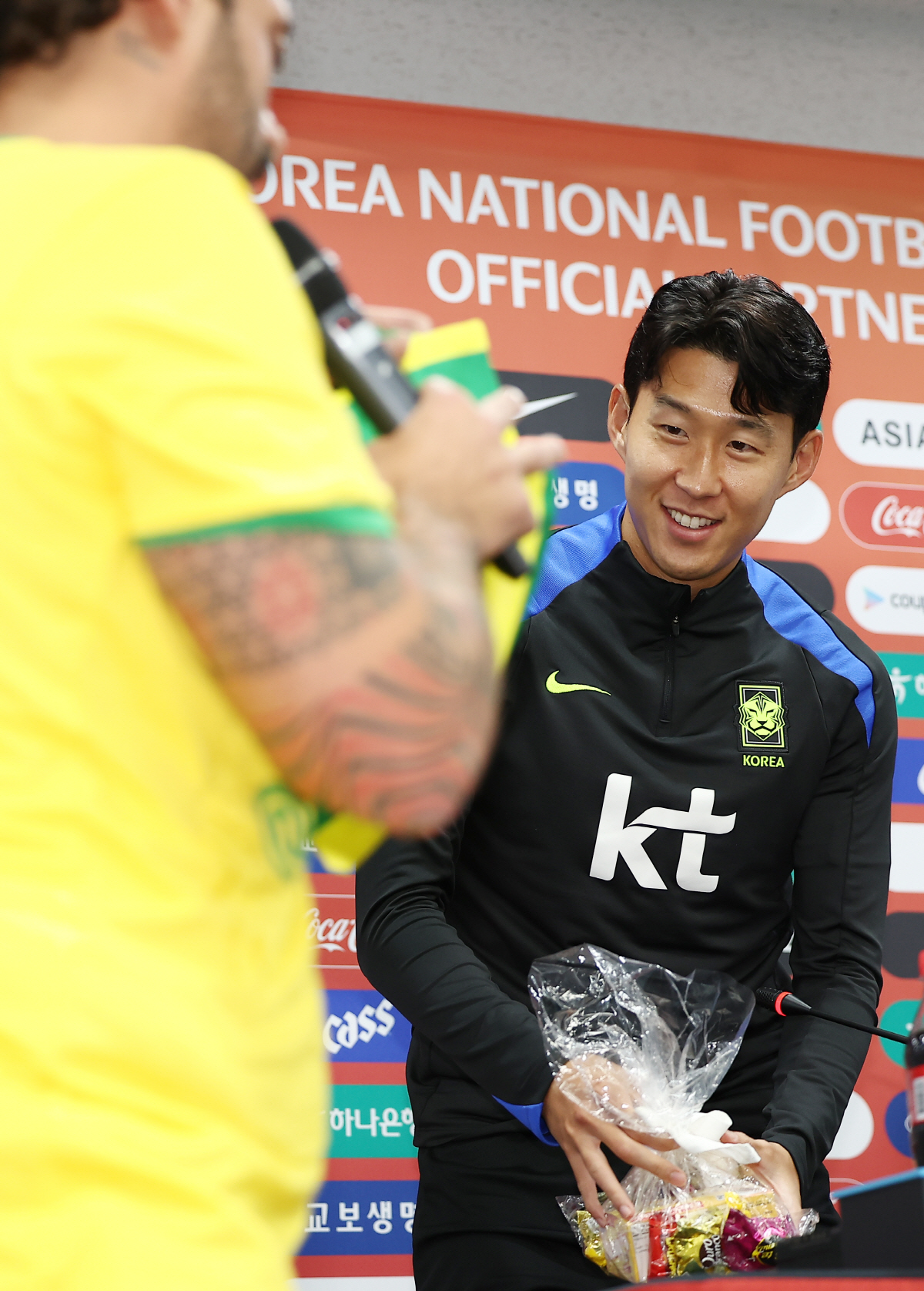 [브라질전 현장라인업]"차범근→홍명보 넘었다" 손흥민, 선발 출격 '13…