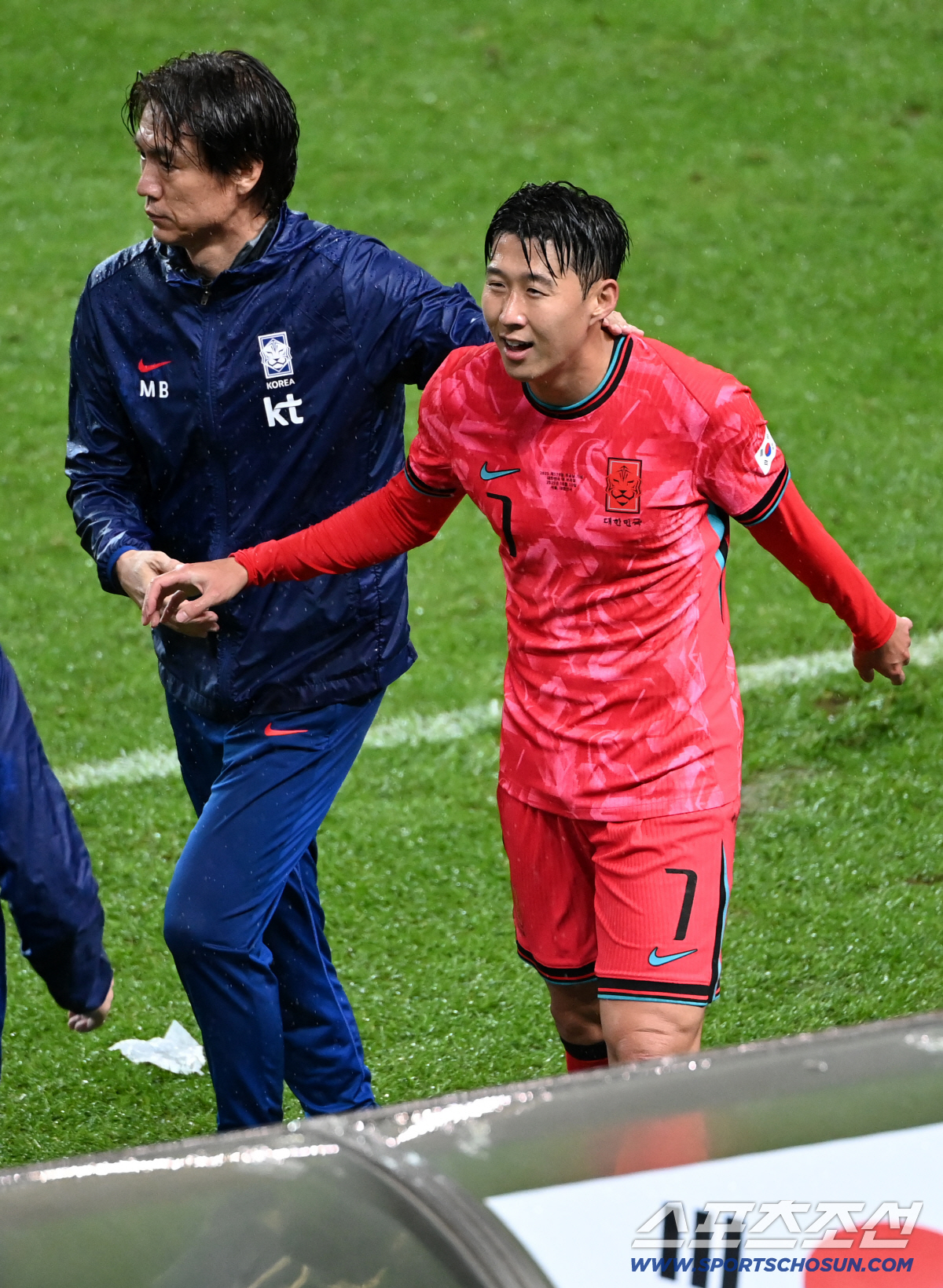 [브라질전 현장리뷰]"세상에서 가장 행복한 하루" 꿈꾼 손흥민, 137경…