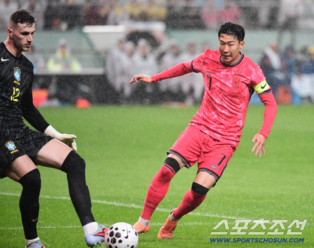 [브라질전]차범근-홍명보 넘어선 손흥민 "韓 역대 최고 선수? 아직 아냐…