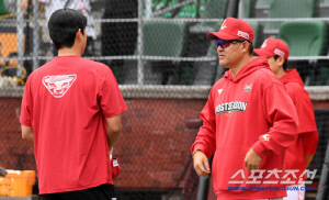 '비 그친 인천, 오늘 경기 한다' SSG 2차전 라인업, 2번 에레디아-3번 최정[인천 현장]