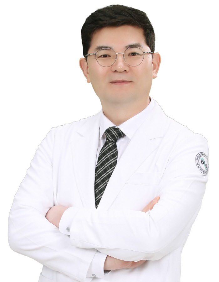 65세 이상 4명 중 1명 '이 질환' 앓아…방치하면 꼼짝 못 해