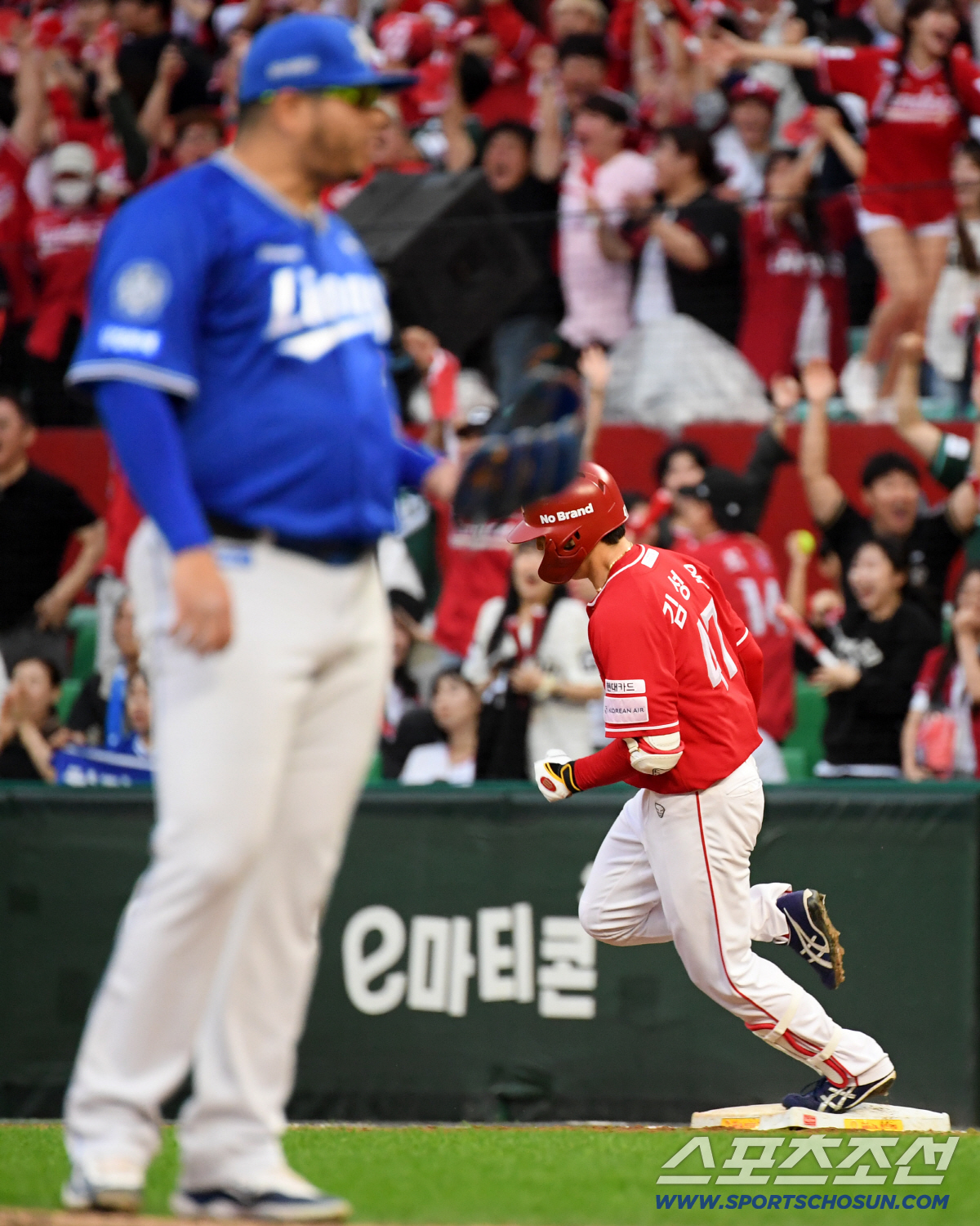 아니 거기서 후라도가 왜 나와? 어? 김성욱 쾅! 9회말 대반전 끝내기!…