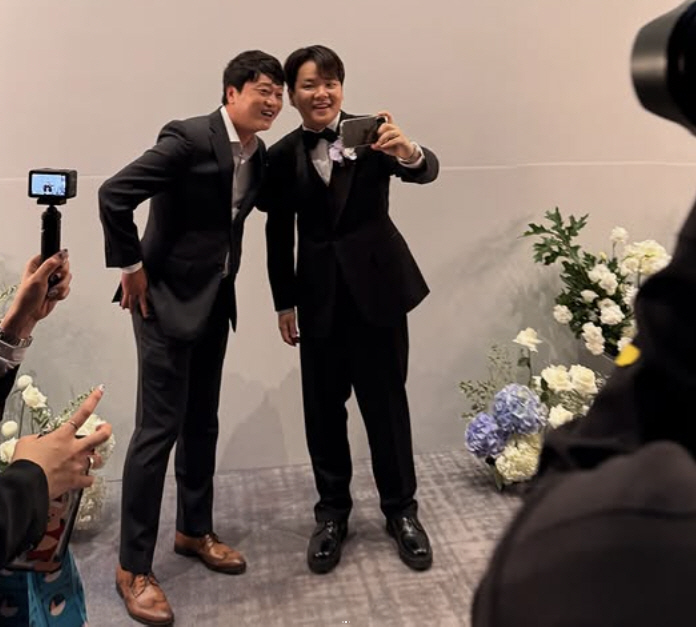 '오늘 결혼' 곽튜브, 14kg 감량 후 완벽한 '턱시도 핏'..아내 임…