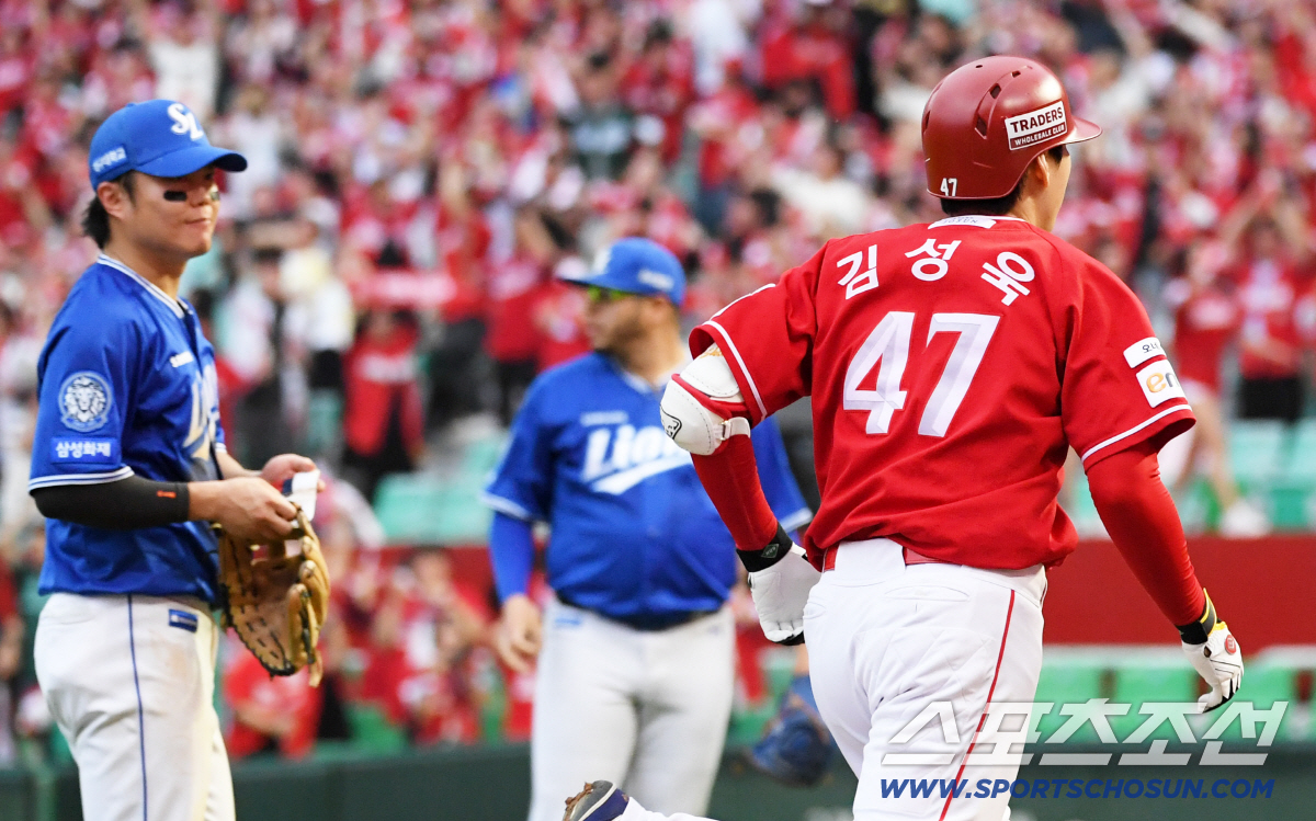 '모자 벗고 고개 숙인 감독' 삼성 초강수 후라도 무너뜨린 SSG 김성욱…