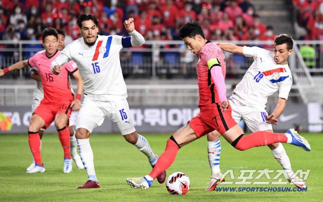 '남미 예선 최소 실점 2위' 브라질보다 단단한 파라과이 수비...손흥민…