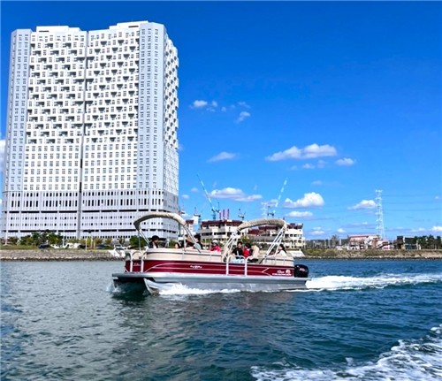 '파티보트 타고 시화호 체험'…안산시, 해양레저프로그램 운영