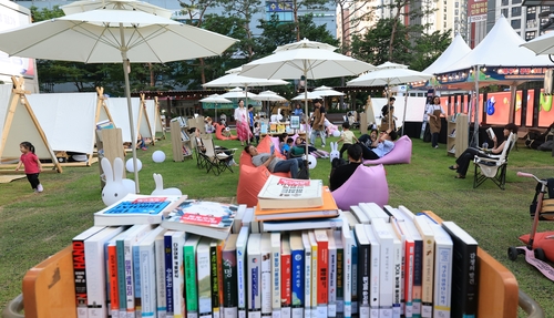 구청 광장이 책마당으로…도봉구 17~19일 야외도서관 운영