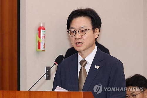 산업장관 "체코원전은 정상 계약…값어치 있는 협상 판단"
