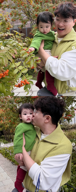 '56세 父' 박수홍, 똑닮은 1살 딸 안고 울컥 