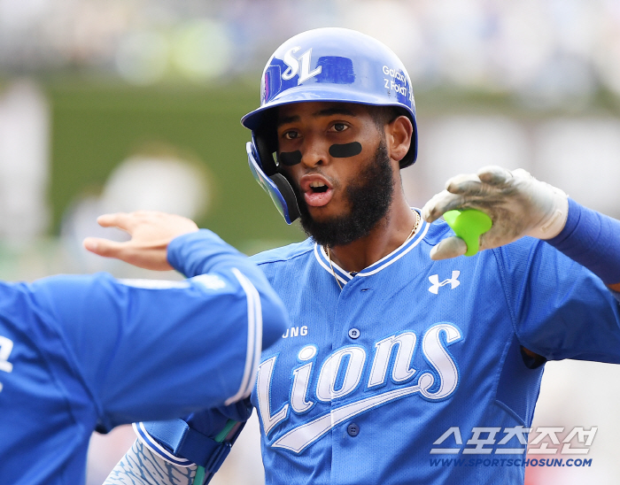 기자단+팬 한마음 몰표! '50홈런 158타점' 삼성 디아즈, 9~10월 월간 MVP 선정…삼성 외인 타자 첫 수상