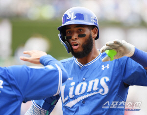 기자단 팬 한마음 몰표! '50홈런 158타점' 삼성 디아즈, 9~10월 월간 MVP 선정…삼성 외인 타자 첫 수상