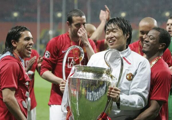 '이래서 GOAT' UCL 결승 충격의 명단 제외→눈물, 그럼에도 박지성…