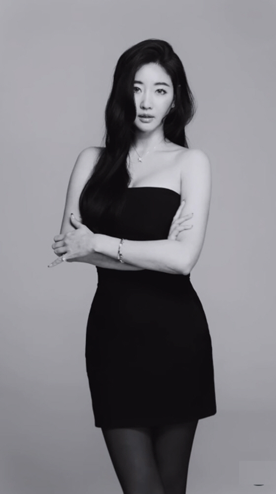 '47세' 김사랑, 173cm·49kg에도 다이어트 선언 "연휴 끝났으니…