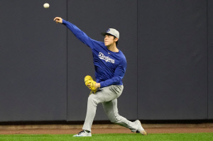 미운 선발→화려한 불펜 부활! 