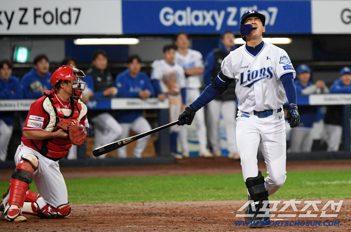 'KBO 역사상 이런 일은 없었다' 17구 자욱놀이, 포스트시즌 역대 최…
