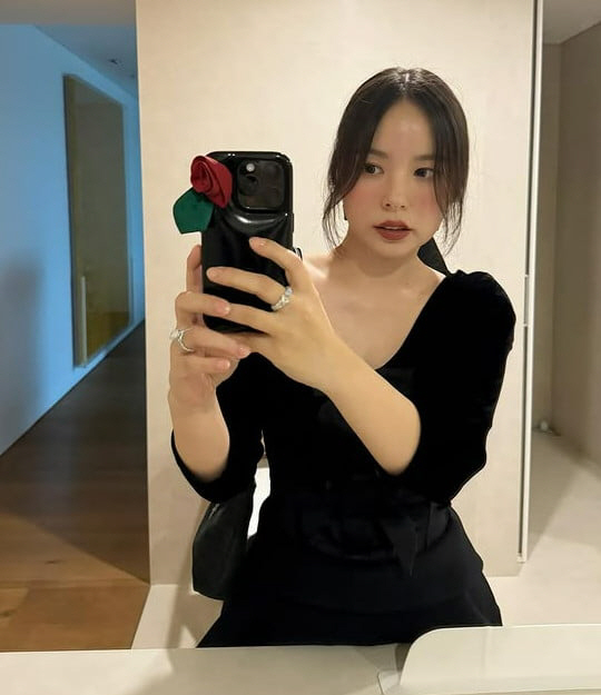 둘째 임신설 해명하려 직접 입연 민효린 “엄마로서 응원해 주세요”[SCi…