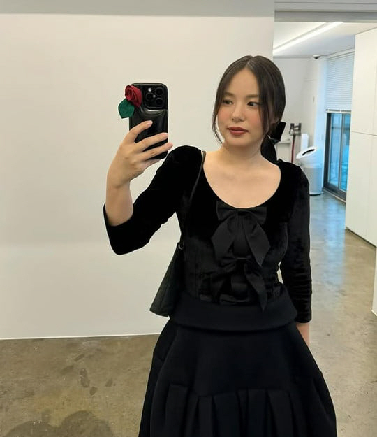 둘째 임신설 해명하려 직접 입연 민효린 “엄마로서 응원해 주세요”[SCi…