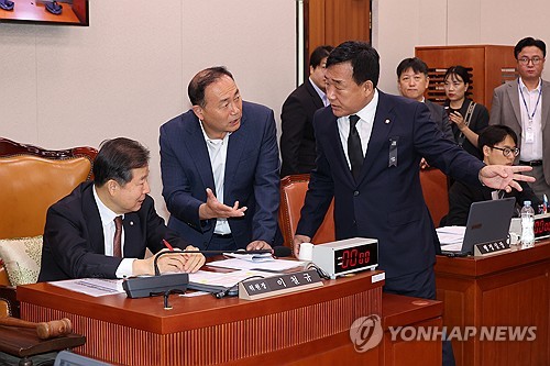 국회 산자위, 에너지 기관 국감 철회…한전·한수원만 20일 실시