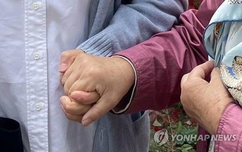 부산시·도시공사, 60세 이상 채용해 독거노인 돌봄서비스