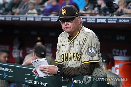 MLB 샌디에이고 실트 감독 전격 사퇴 "이젠 나를 돌봐야 할 때"