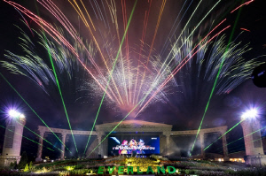 에버랜드, 연말까지 '케이팝 데몬 헌터스' 싱어롱 불꽃쇼