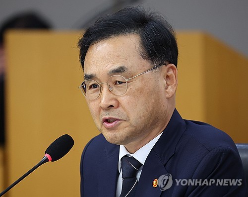 국교위원장 "입시경쟁 교육체제 개선…유·초·중등교육 정상화"