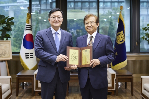 서울대 출신 재미 의사, 모교에 20억여원 기부