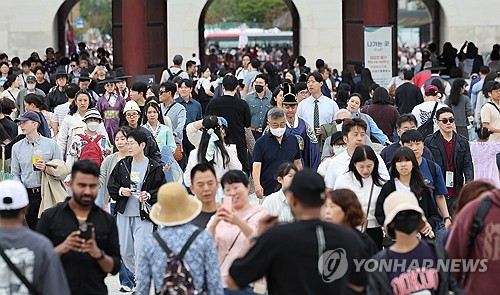 추석 연휴에 무료 개방한 궁궐·왕릉에 141만8천명 다녀가