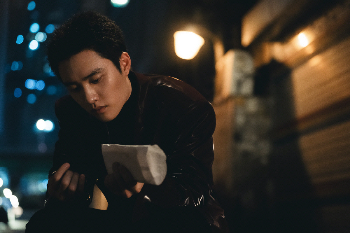 도경수 "악역 첫 도전, 고민 많았다"..'조각도시'로 완전 변신