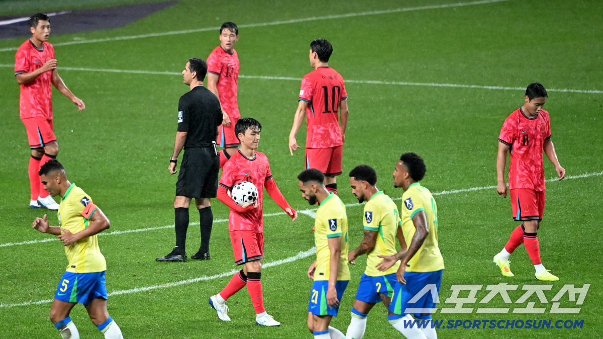 "브라질전 같은 경기, 계속 해야 한다" 홍명보호는 준비 됐는데, 상대가…
