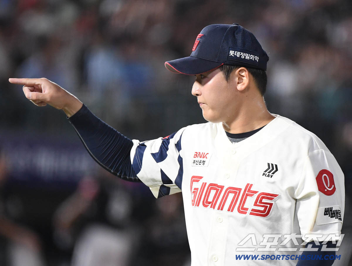 'ERA 5.30+5블론 아쉽지만…' 자존심 걸린 대표팀 한자리, "직구…