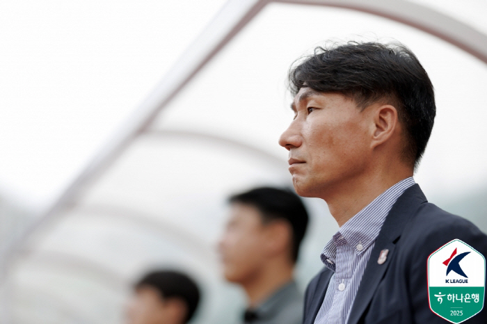 '부천 사령탑으로 200경기' 이영민 감독 "승격을 위해 최선…그게 최종…