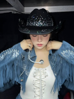 트와이스 정연, 건강 이상 공연 불참 9일만 복귀 '여전한 미모'[SCin스타]