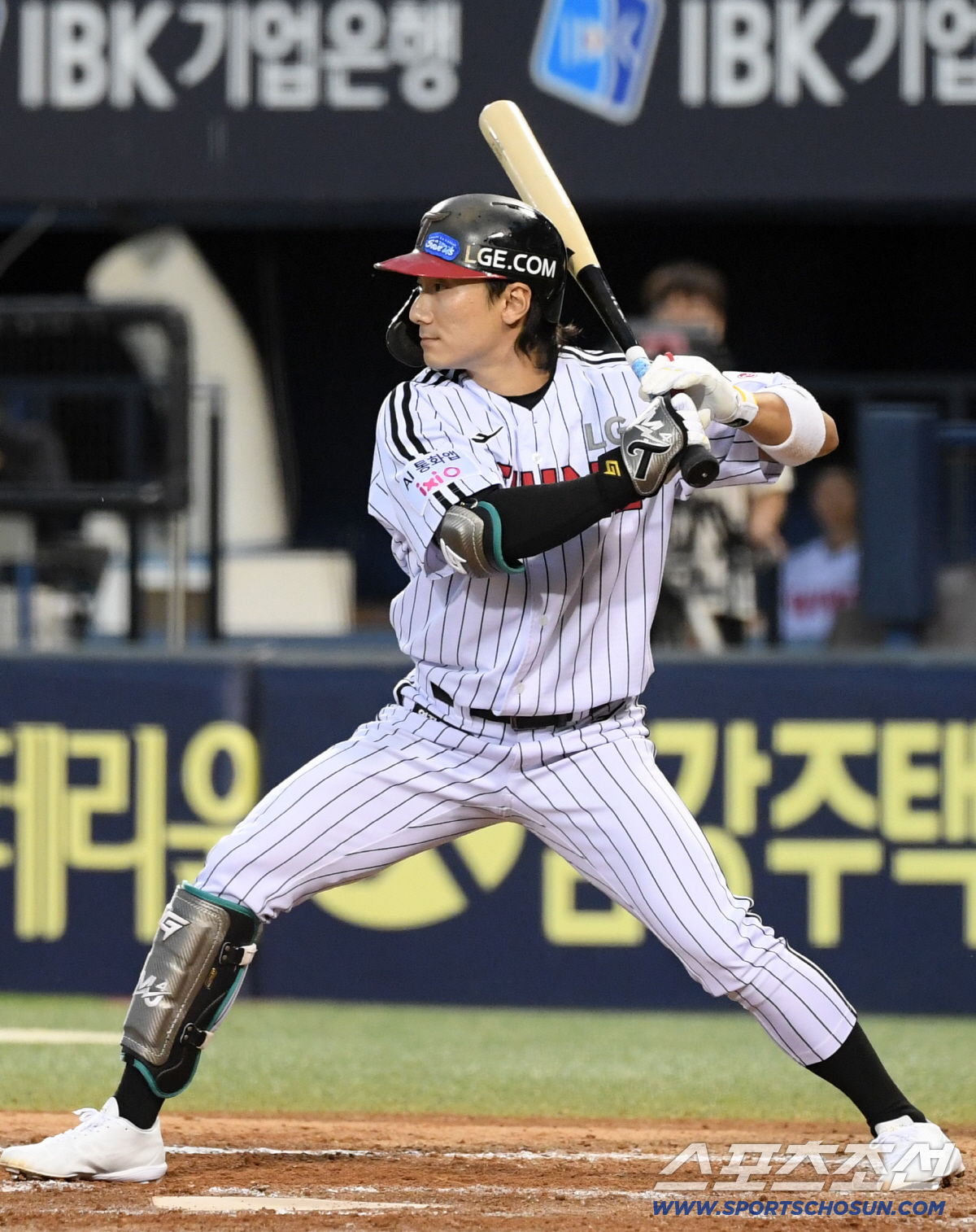 타격 1위 LG는 23일이나 쉬고도 KS 1차전부터 잘칠 수 있을까. 염…