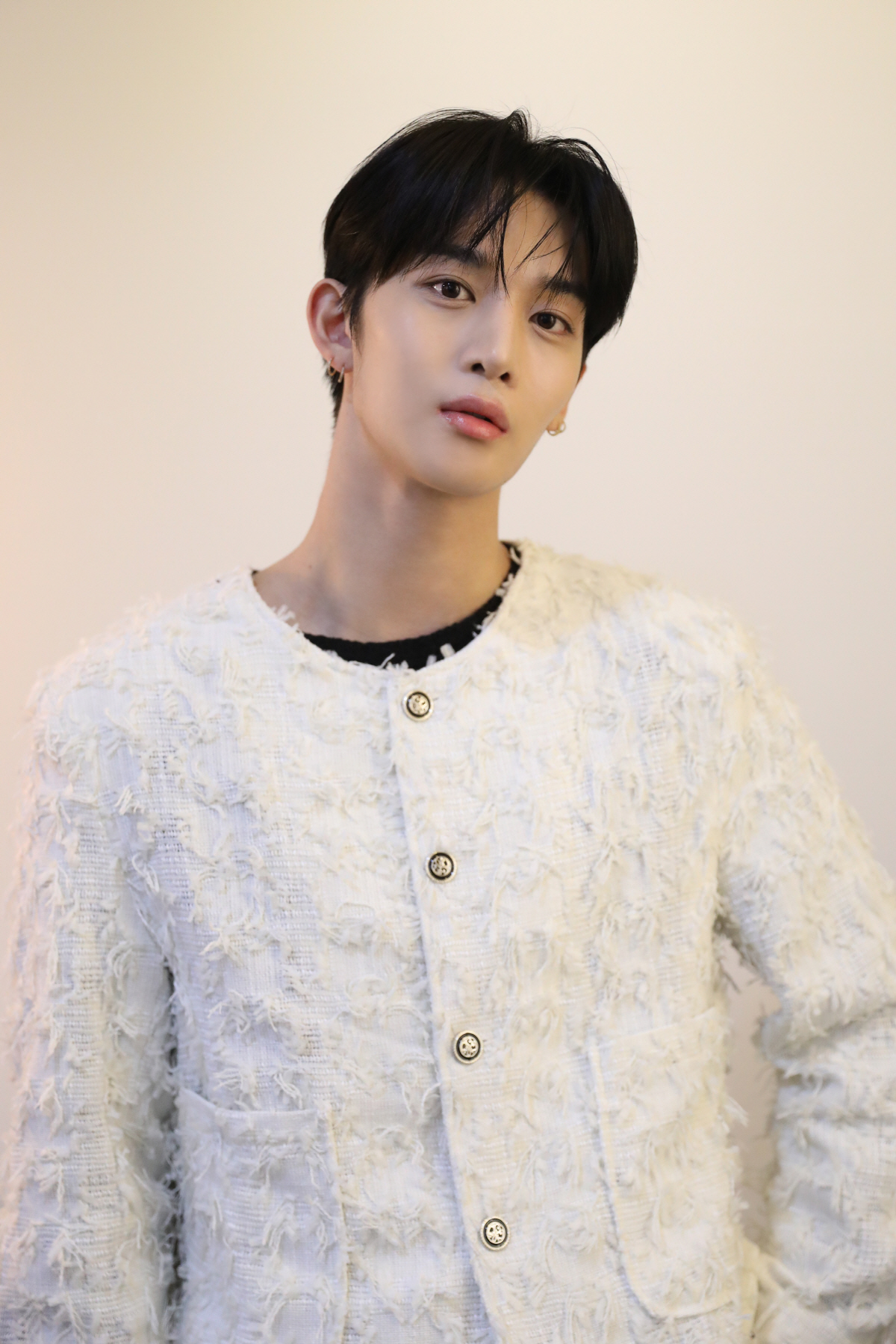 [인터뷰①]배진영 "그룹 활동하면서 솔로 아이디어, 부담되지만 기뻐"