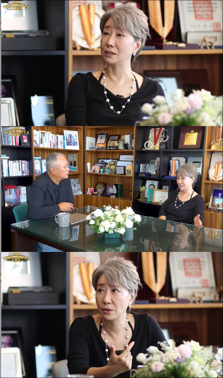 송옥숙, 필리핀 혼혈 딸 입양 "가족이 이혼해 갈 데 없던 아이 데려와"…