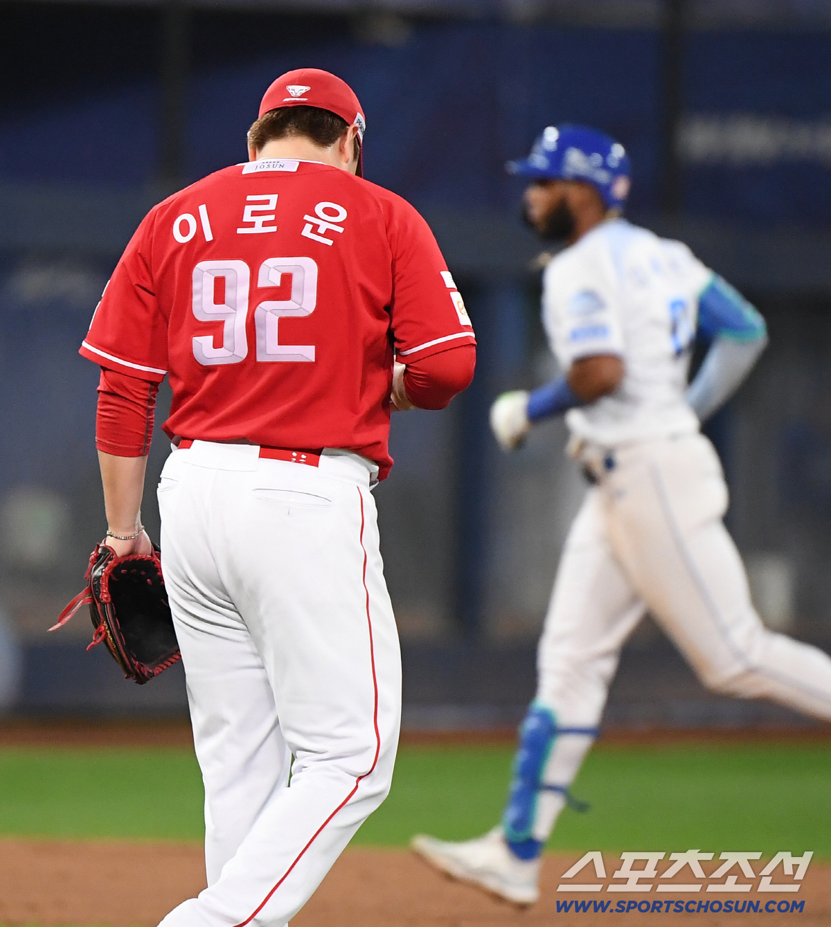 '한화 나와라' 약속의 8회 터진 디아즈의 짜릿한 한방, 후라도 7이닝 …