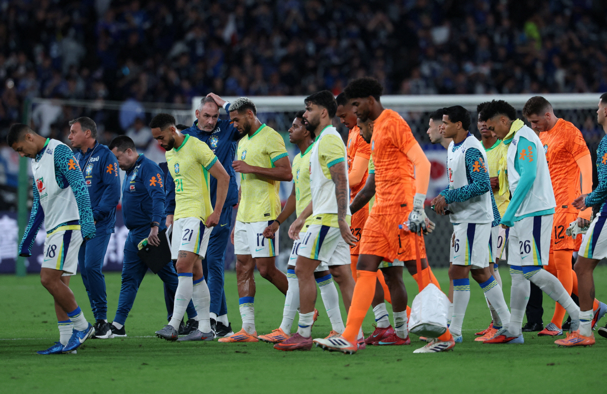 '2-0에서 2-3, 일본에 대역전패' 카세미루의 작심토로 "45분으로 …