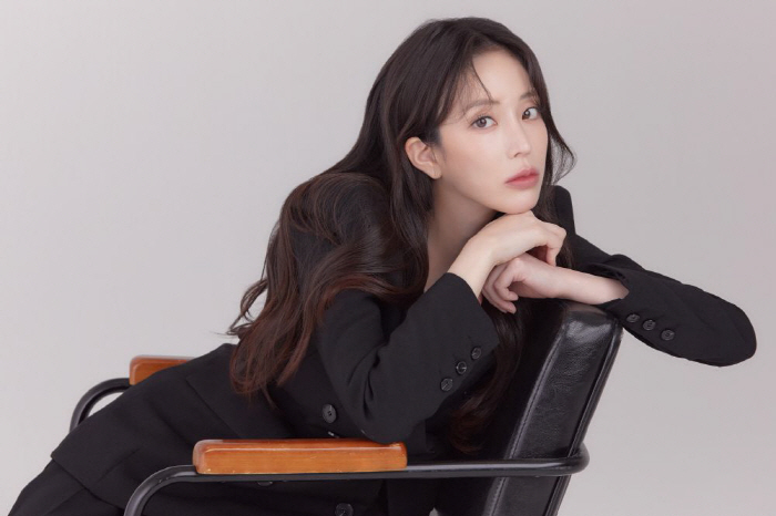 日아나 출신, 타니 아사코, 韓진출…큐브와 전속계약 "배우로 새로운 도전…